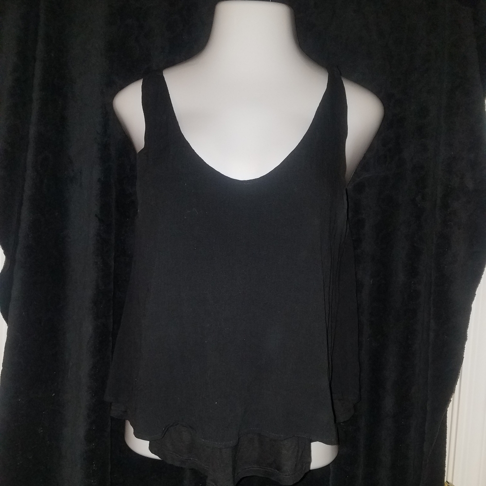 3 for $15. Tank top ambience. L